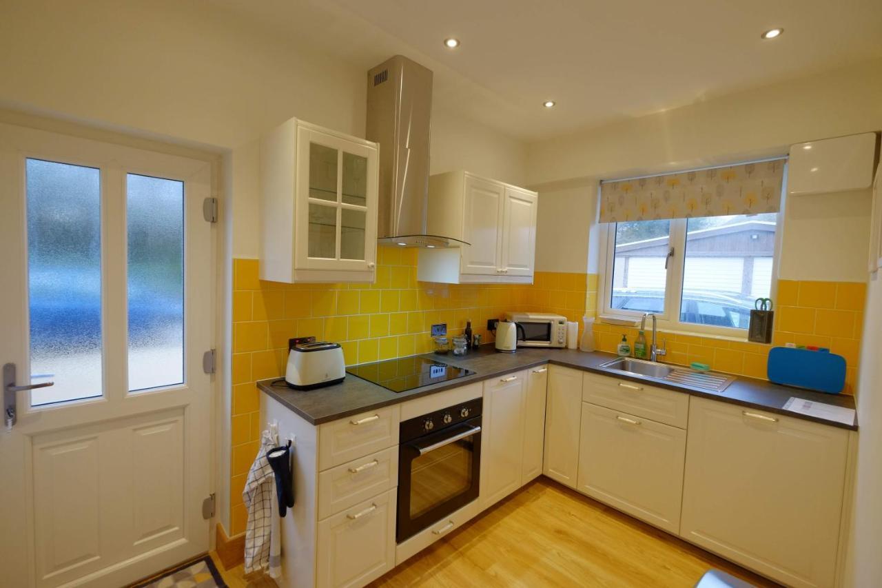 Appartement The Annex à Milford on Sea Extérieur photo